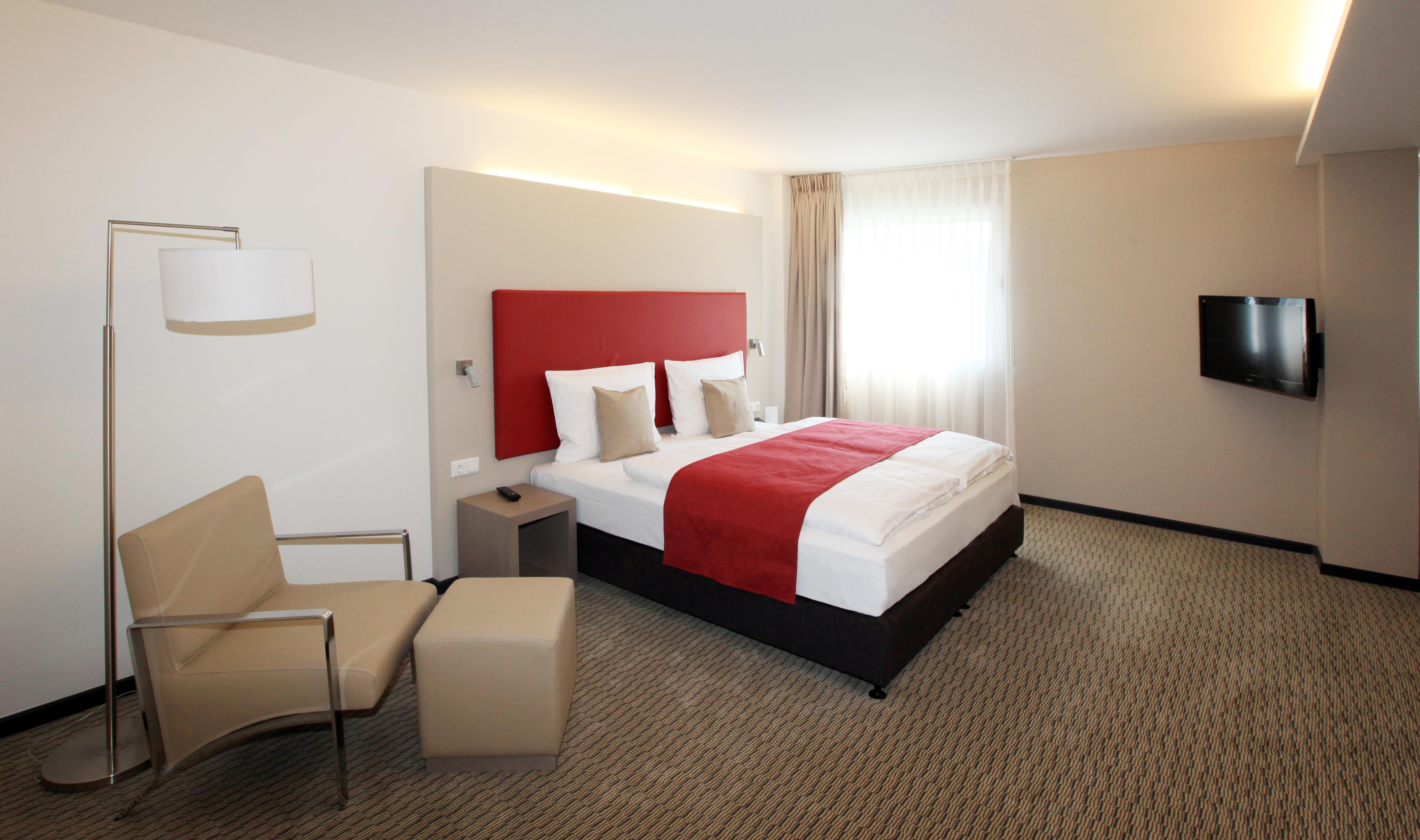 Hotel Golden Tulip Reiss 4*
