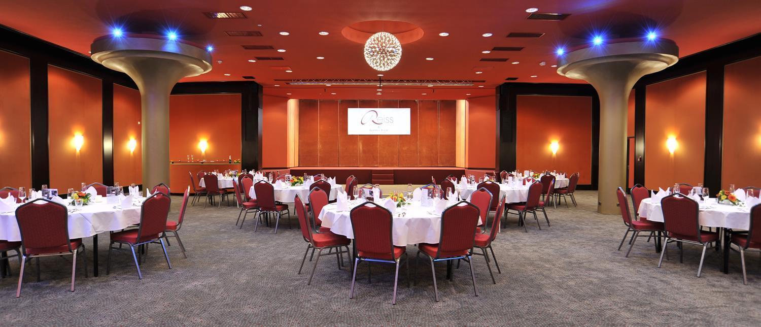 Golden Tulip Reiss 4*